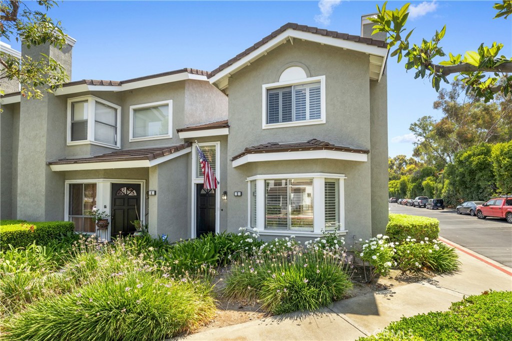 2 Greenmoor , #1, Irvine, CA 92614