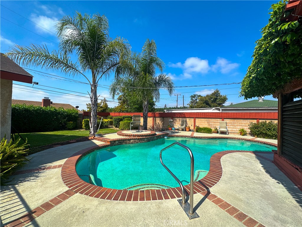 540 E Ada Avenue, Glendora, CA 91741