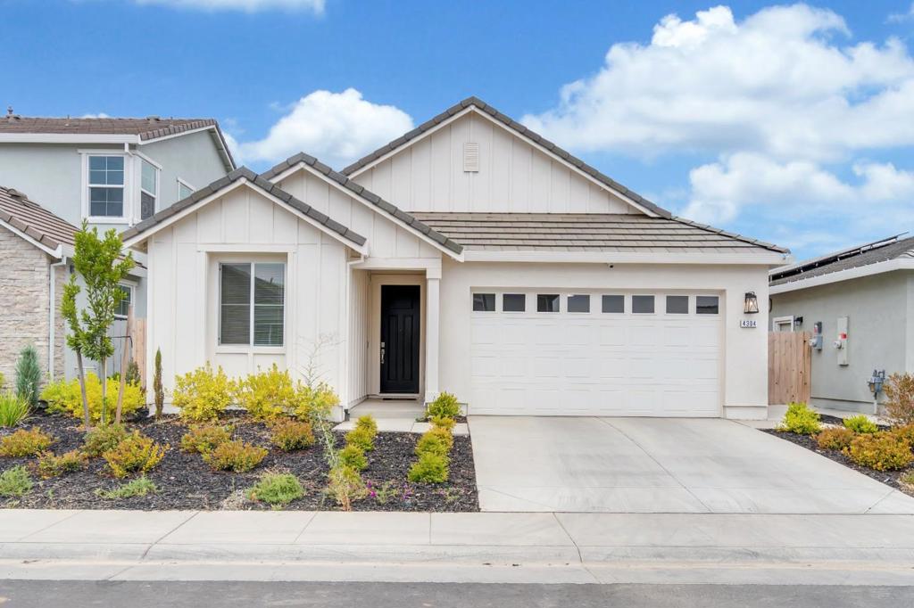 4304 Castle Crag Street, Rancho Cordova, CA 95742