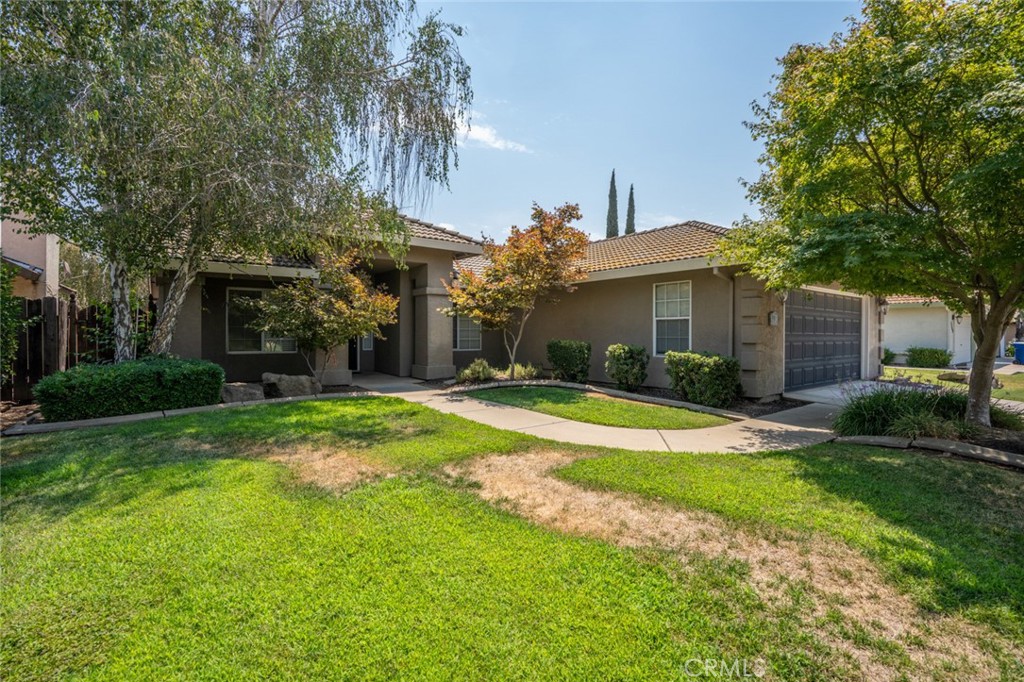 3782 Black Hawk Avenue, Merced, CA 95340