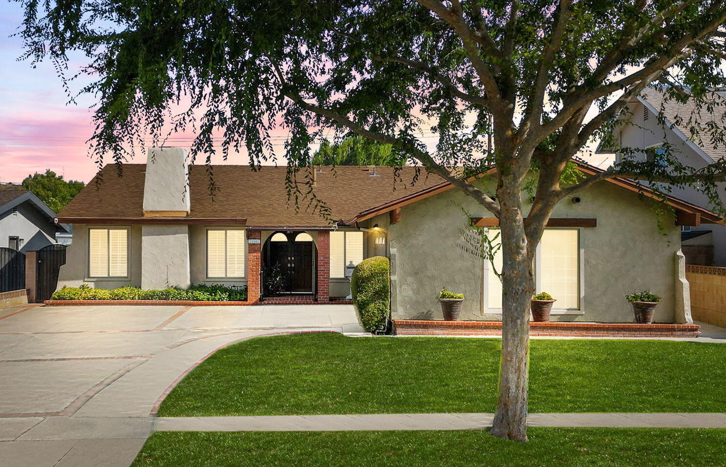 21001 Kingscrest Drive, Santa Clarita, CA 91350