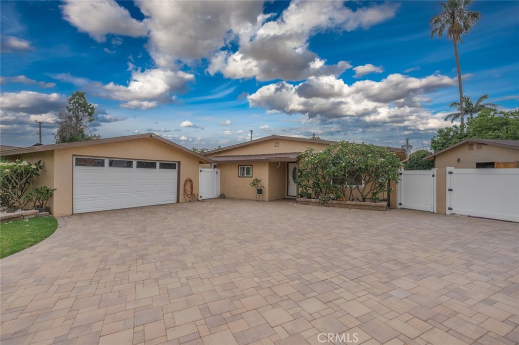 6541 Klondike Avenue, Westminster, CA 92683