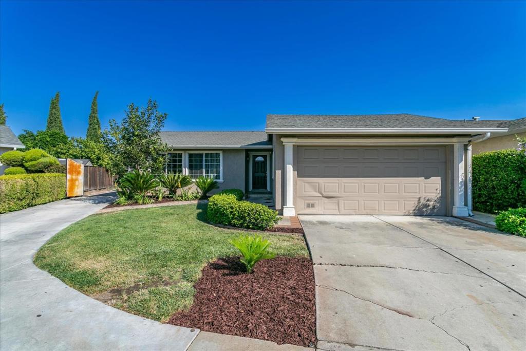 3218 Half Moon Court, San Jose, CA 95111