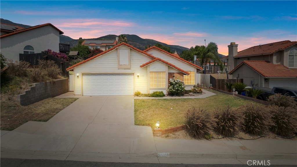 6395 N Beechwood Avenue, San Bernardino, CA 92407