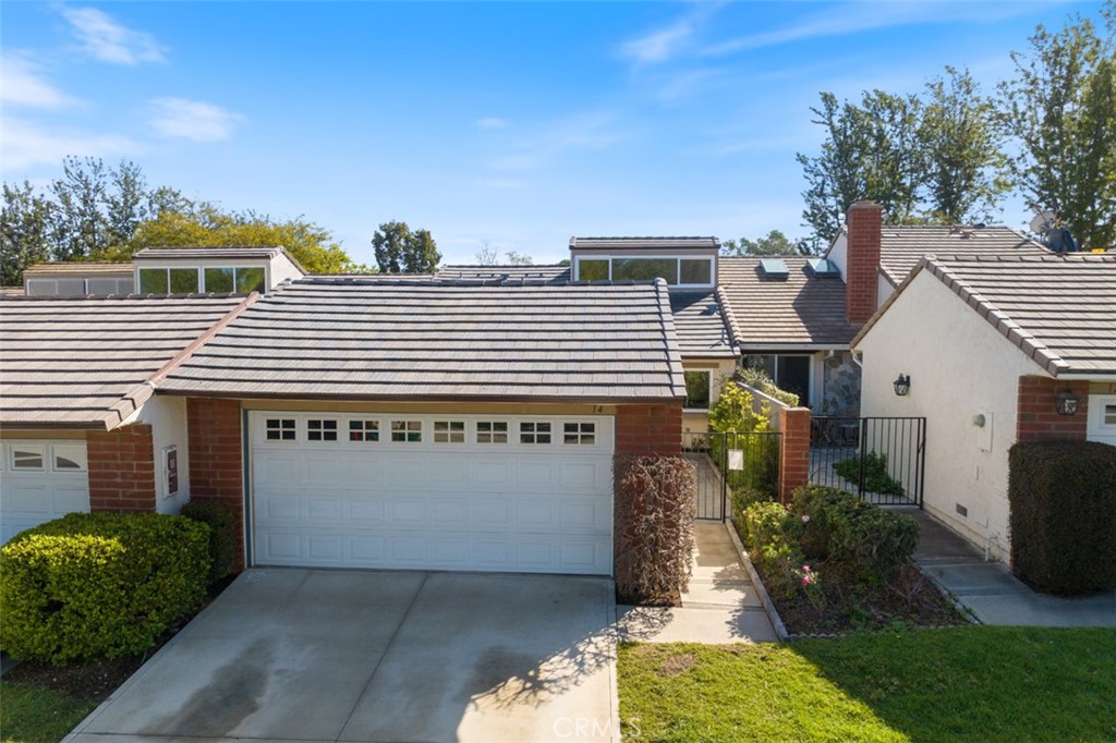 14 Gumwood, Irvine, CA 92612