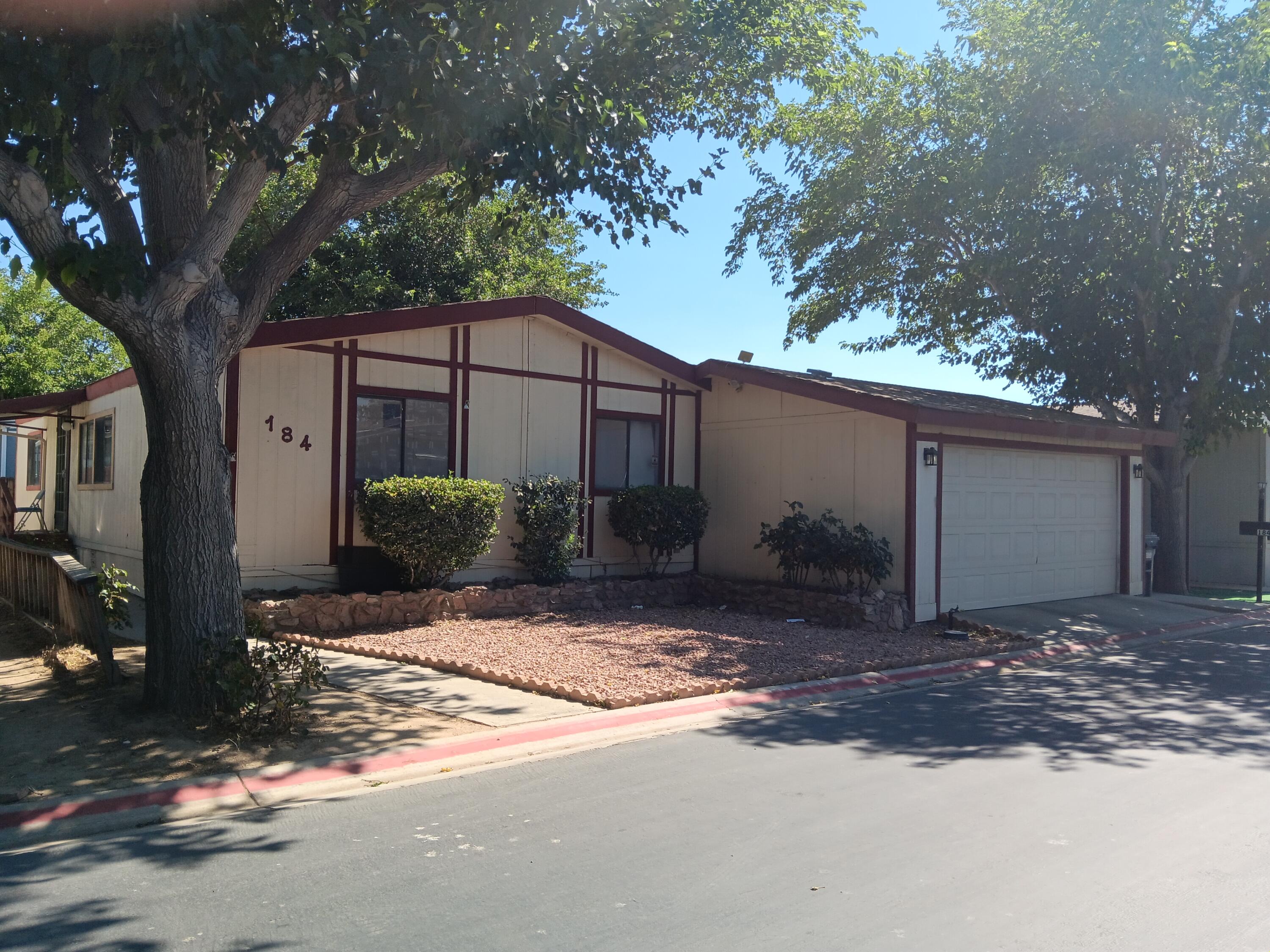 3524 E Avenue R , #Spc 184, Palmdale, CA 93550