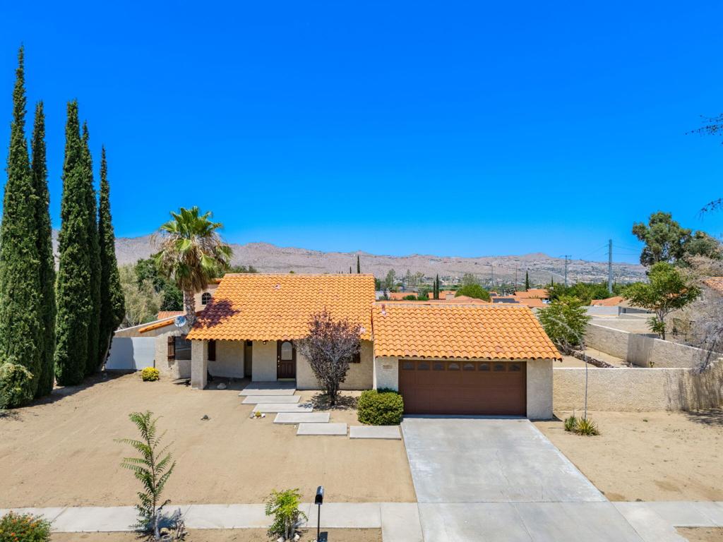 56854 Mountain View Trail, Yucca Valley, CA 92284