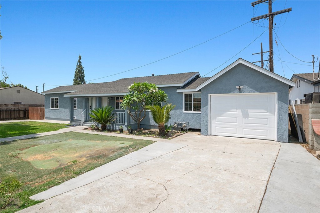 6935 El Selinda Avenue, Bell Gardens, CA 90201