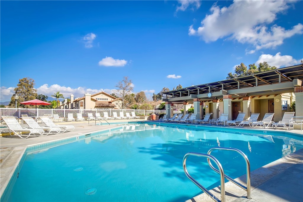 23 Fuente, Rancho Santa Margarita, CA 92688