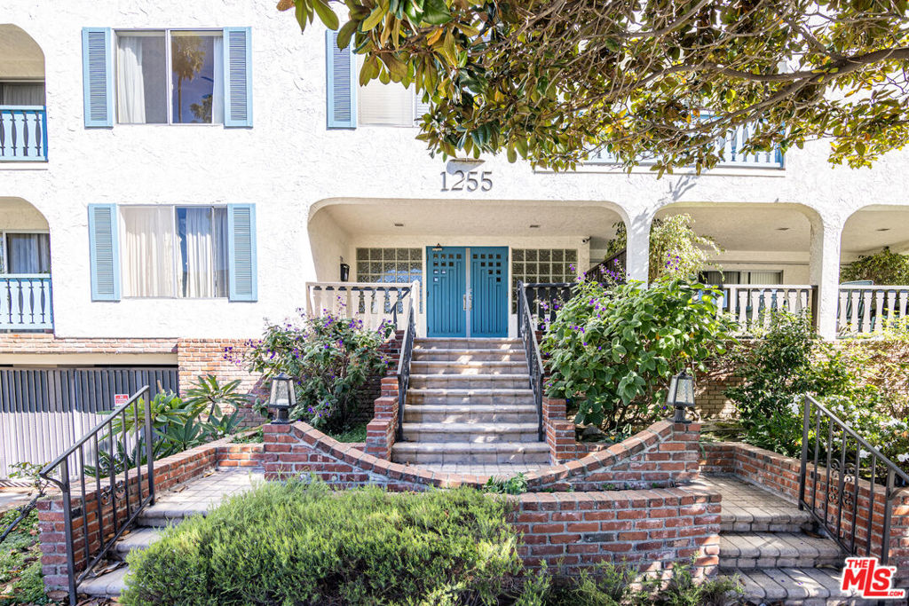 1255 10Th Street, #203, Santa Monica, CA 90401