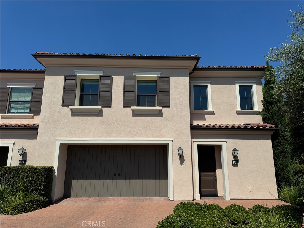 198 Crescent Moon, Irvine, CA 92602