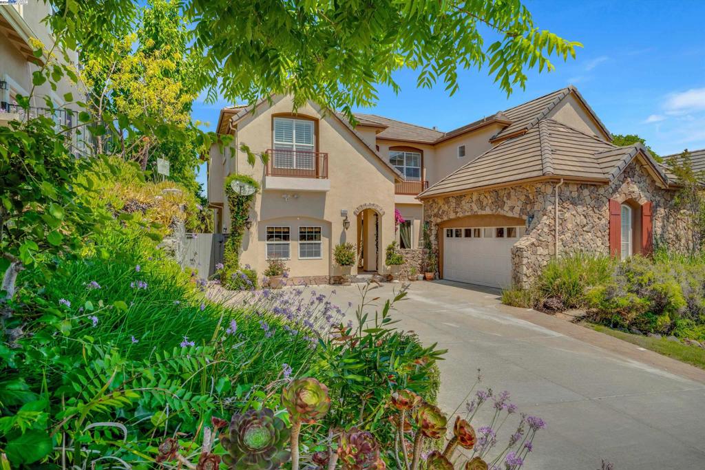 10884 Inspiration Cir, Dublin, CA 94568