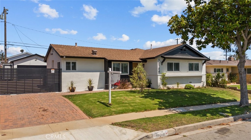 10708 S 5Th Avenue, Inglewood, CA 90303