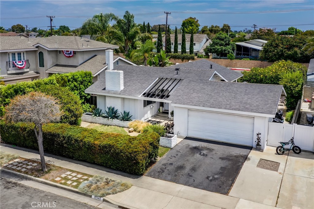 17342 Wild Rose, Huntington Beach, CA 92649