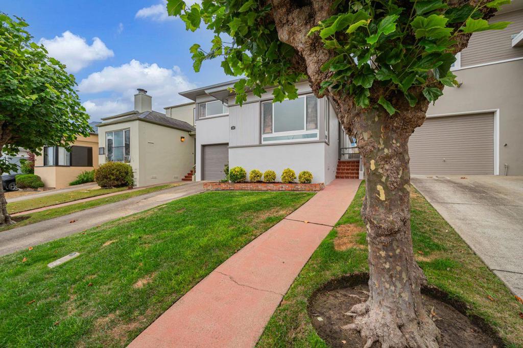 72 Elmwood Drive, Daly City, CA 94015