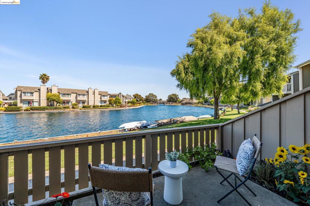 825 Juno Lane, Foster City, CA 94404