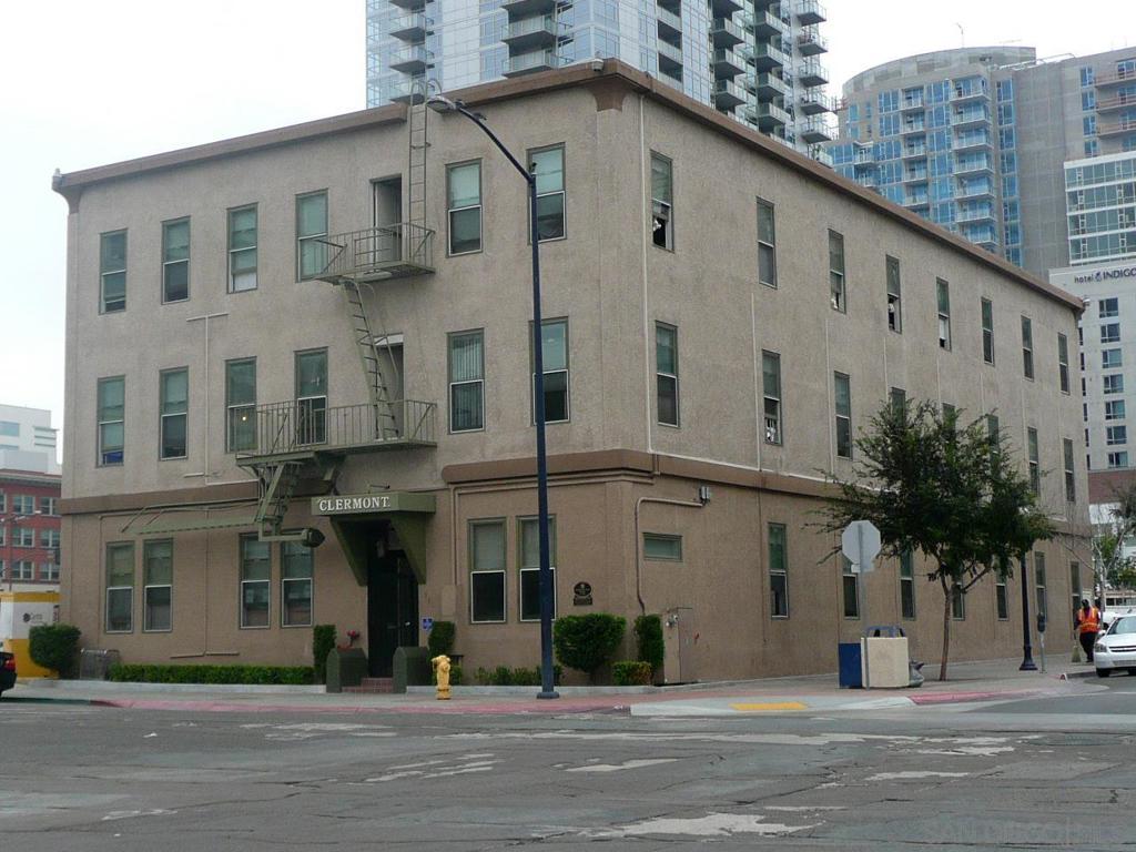 501 7Th Ave., San Diego, CA 92101