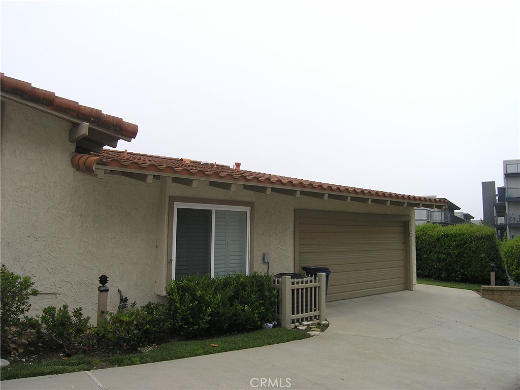 99 Hilltop Cl, Rancho Palos Verdes, CA 90275