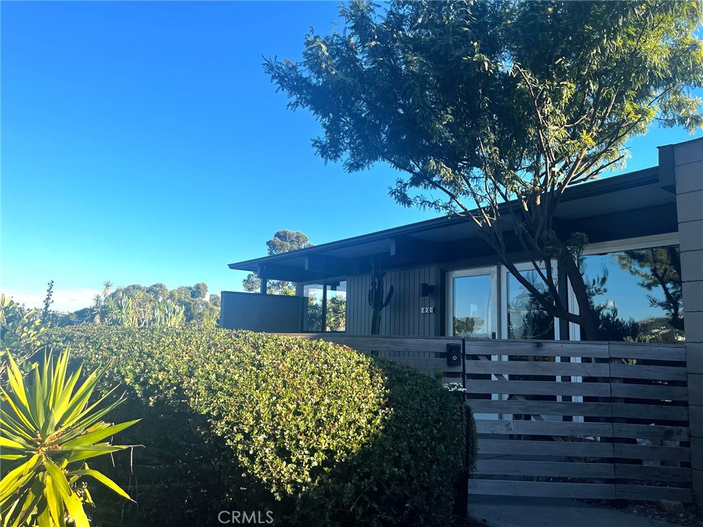 220 Del Gado Road, San Clemente, CA 92672