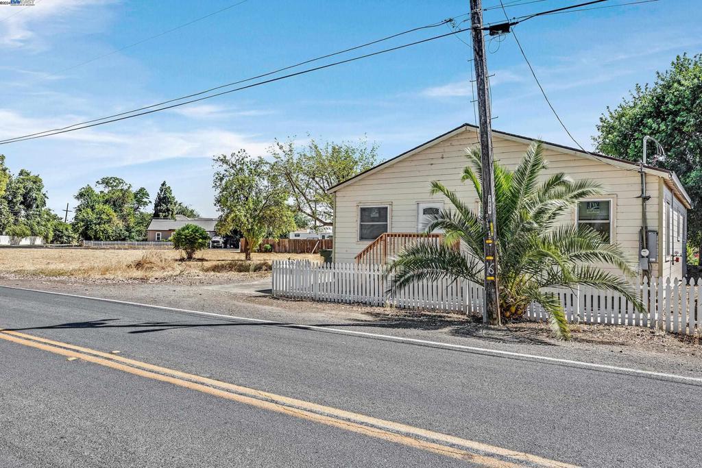 3121 Knightsen Ave, Knightsen, CA 94548