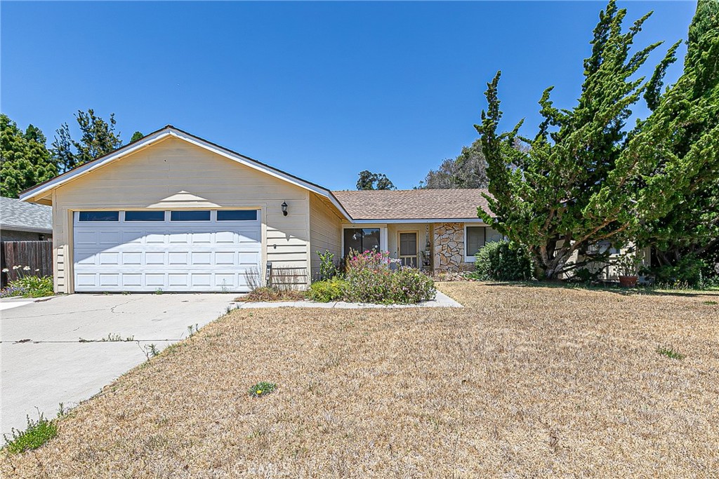 733 Via Esmeralda, Santa Maria, CA 93455