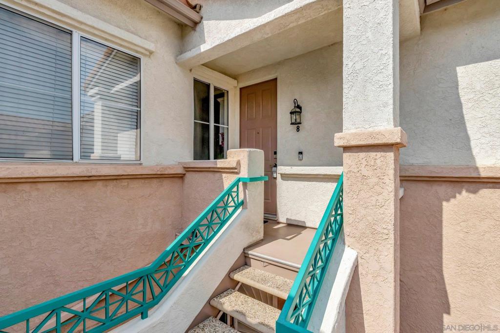 11402 Via Rancho San Diego , #8, El Cajon, CA 92019