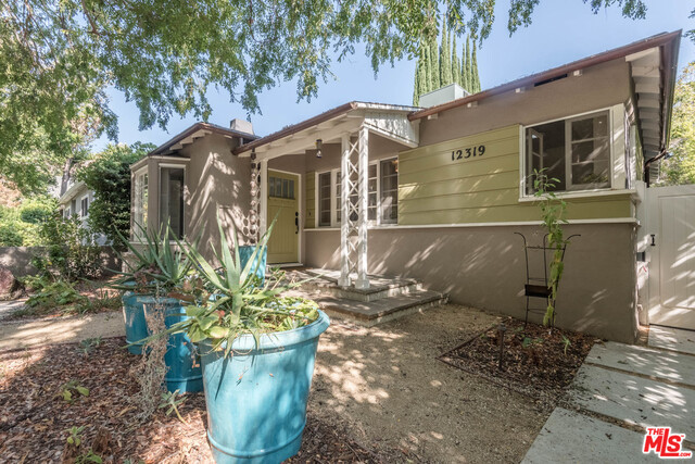 12319 Hillslope Street, Studio City, CA 91604