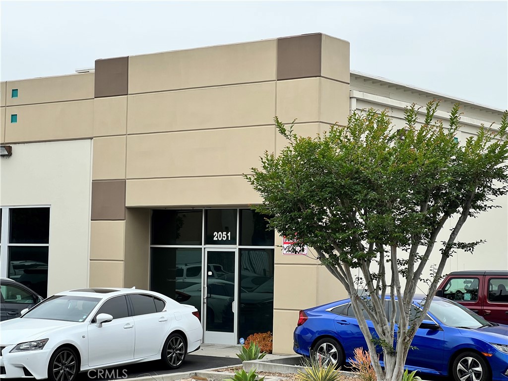 2051 Hoefner, Commerce, CA 90040