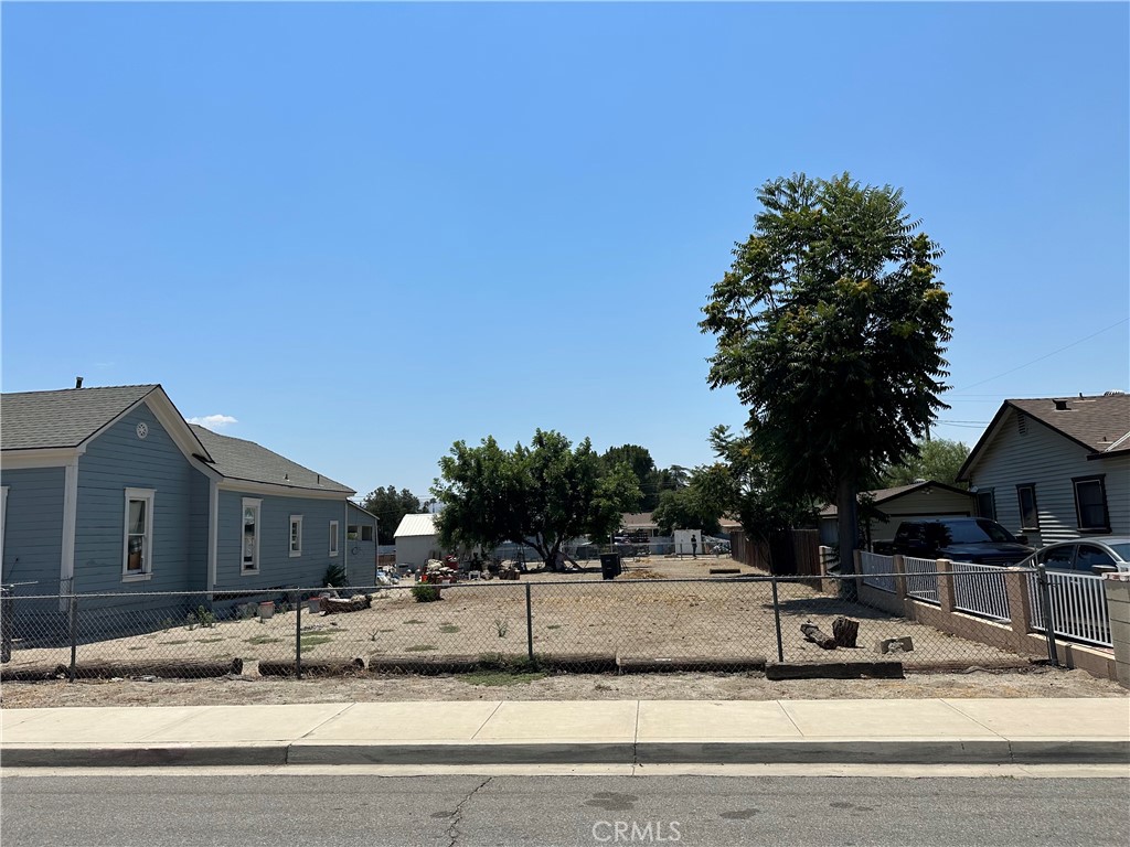 45171002 W 5Th St, San Jacinto, CA 92583