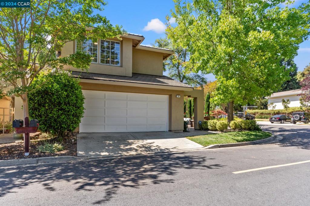 10 Lakeridge Ct, San Ramon, CA 94582