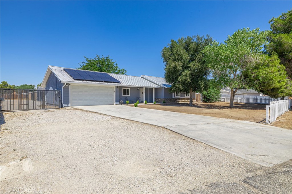 41133 176Th Street, Lancaster, CA 93535