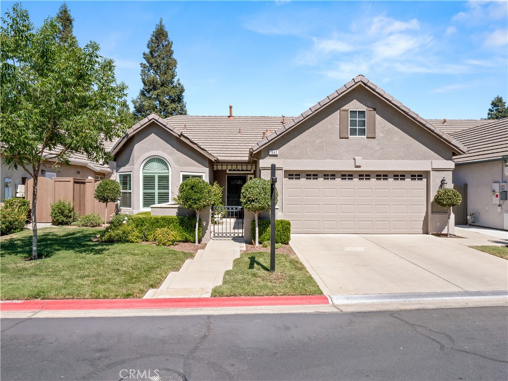 1843 Stonebrook Lane, Clovis, CA 93611