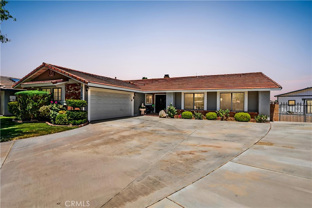 43326 Vista Sierra Drive, Lancaster, CA 93536