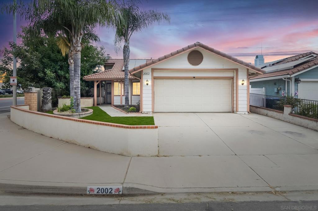 2002 Teak St, Perris, CA 92570