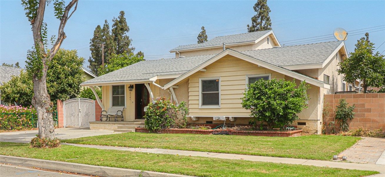 8141 E Topia Street, Long Beach, CA 90808