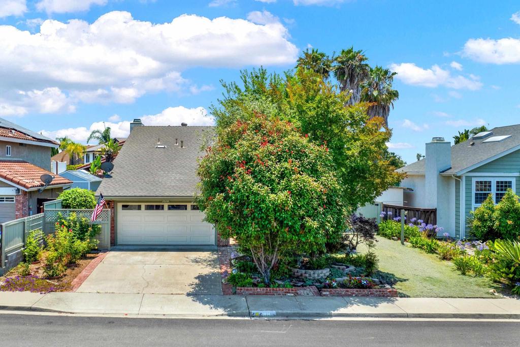 1614 Quiet Hills Dr, Oceanside, CA 92056