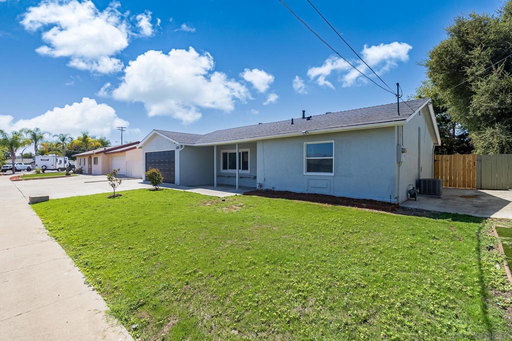 9214 Carita Rd, Santee, CA 92071