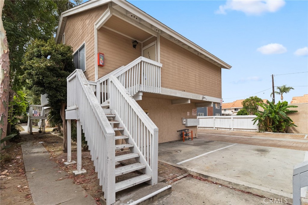 521 W Wilson Street, #B201, Costa Mesa, CA 92627