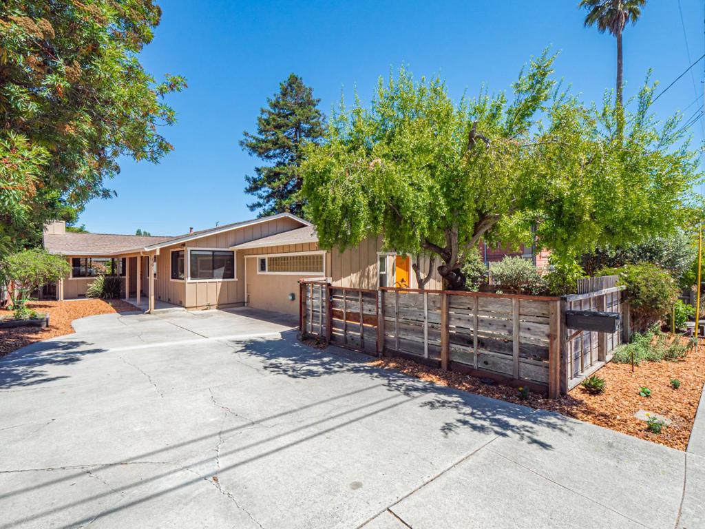 230 Seaside Street, Santa Cruz, CA 95060