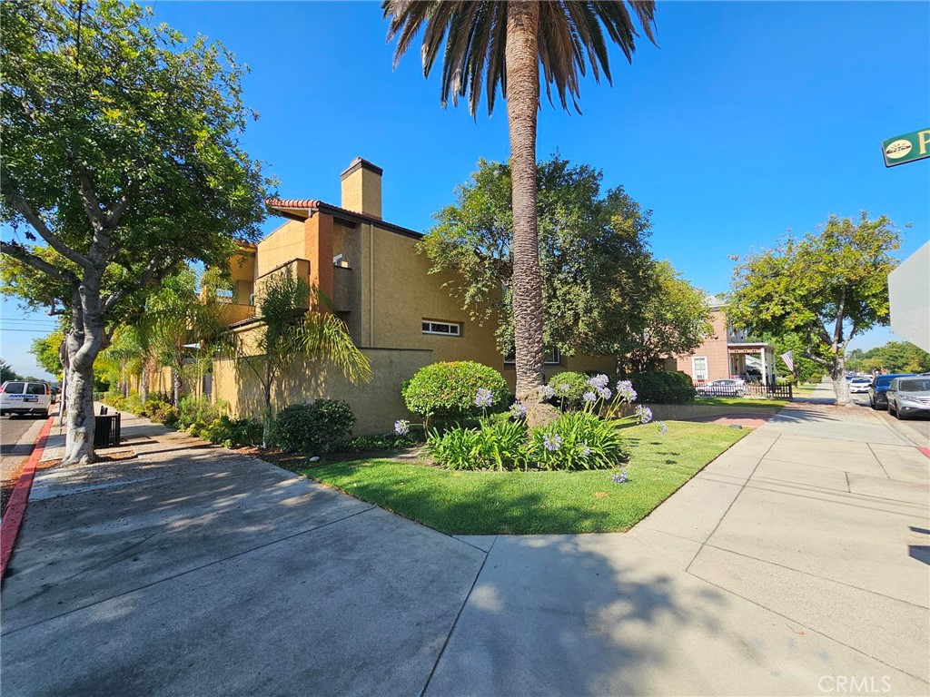 200 W Lime Avenue, #A, Monrovia, CA 91016