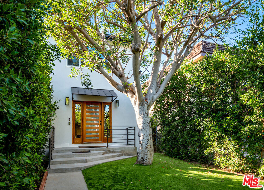 12337 W Gorham Avenue, Los Angeles, CA 90049