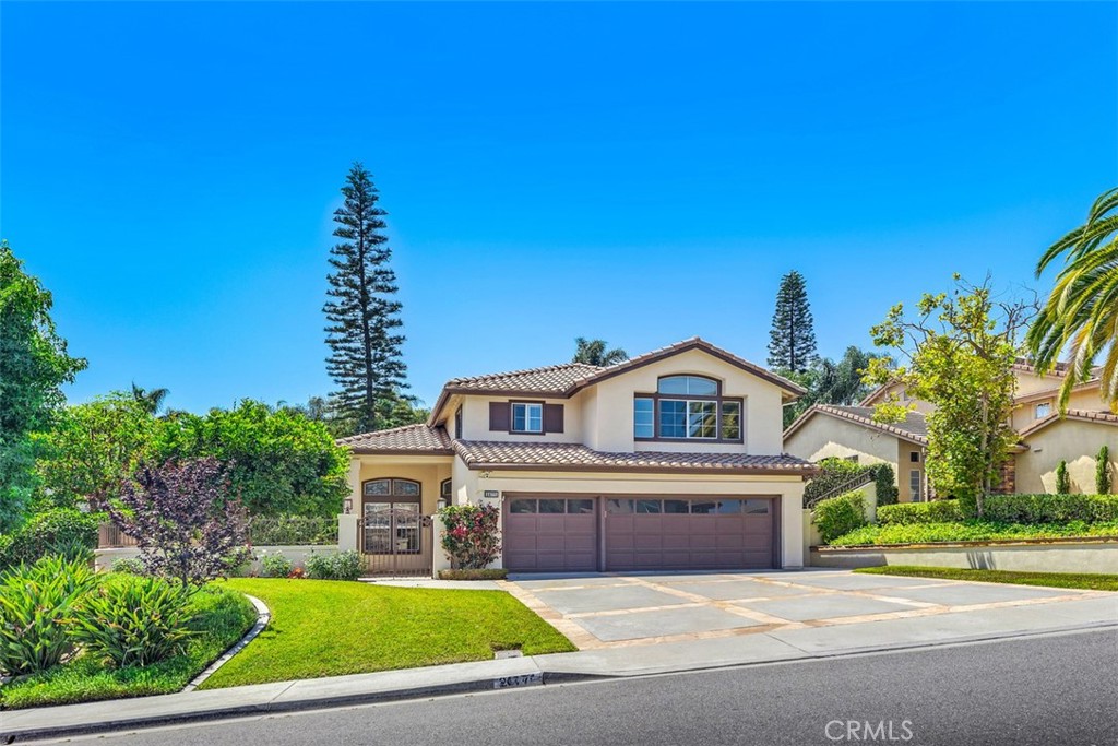 26771 Anadale Drive, Laguna Hills, CA 92653