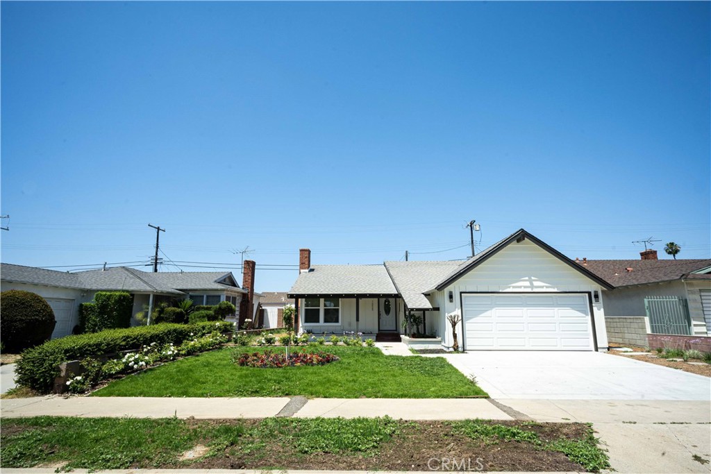 16829 S Hoover Street, Gardena, CA 90247