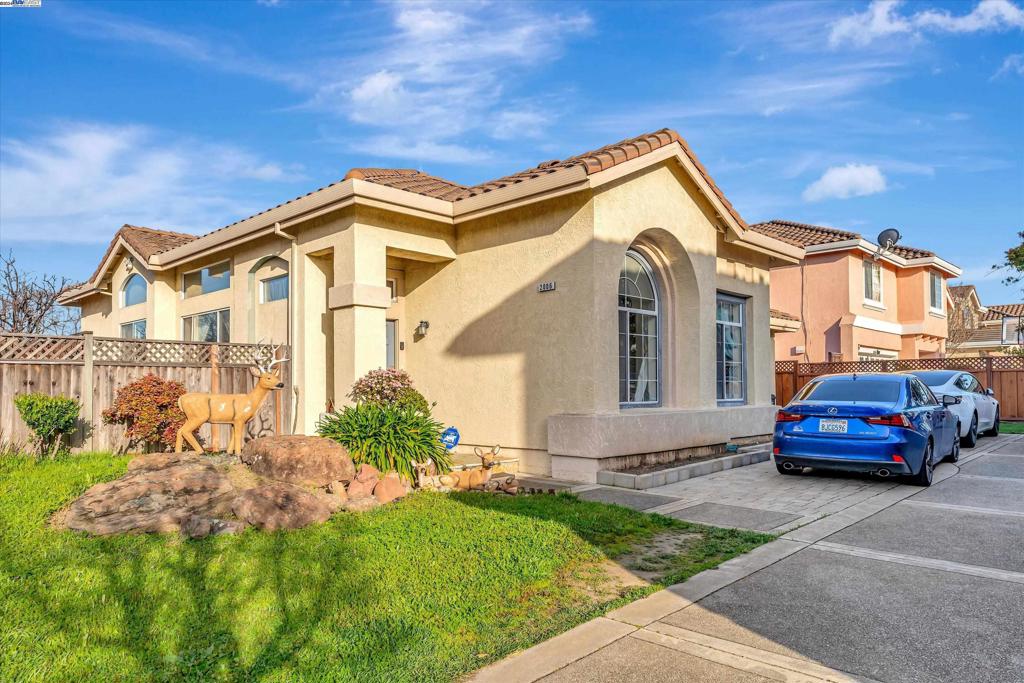 2006 Clipper Ct, San Leandro, CA 94579