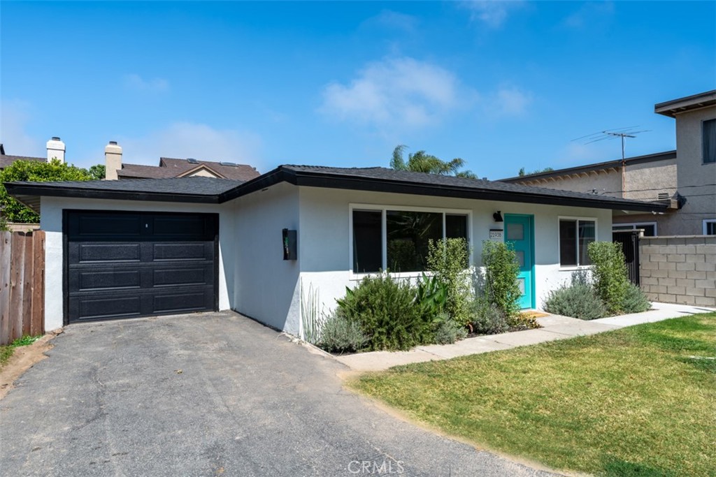 2193 Maple St, Unit B, Costa Mesa, CA 92627