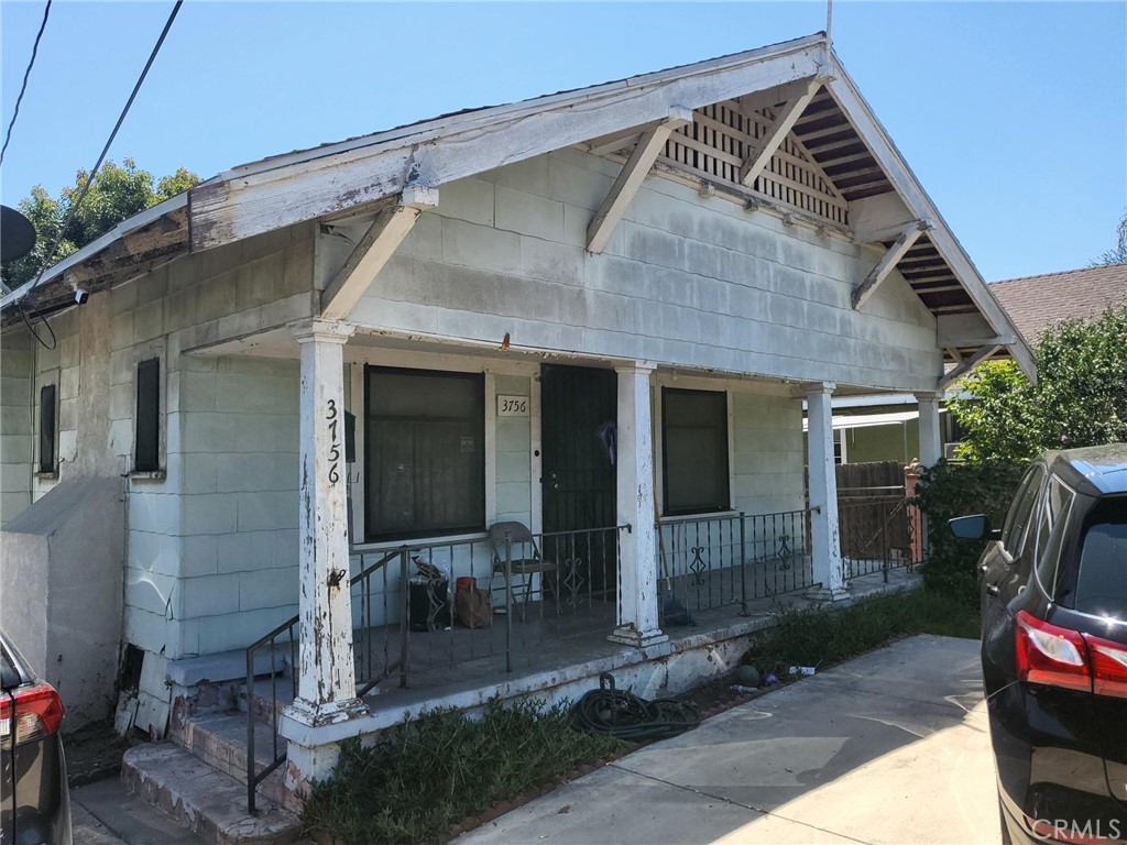 3756 Dozier Street, Los Angeles, CA 90063