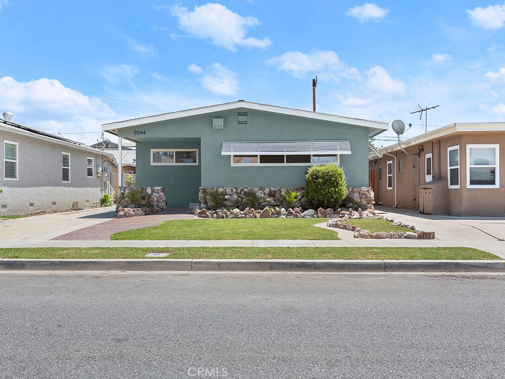 5544 Lime Ave., Long Beach, CA 90805