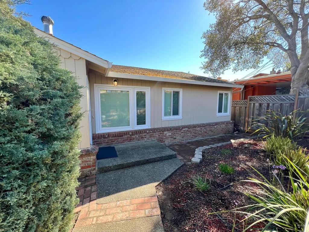 2638 Ponce Avenue, Belmont, CA 94002