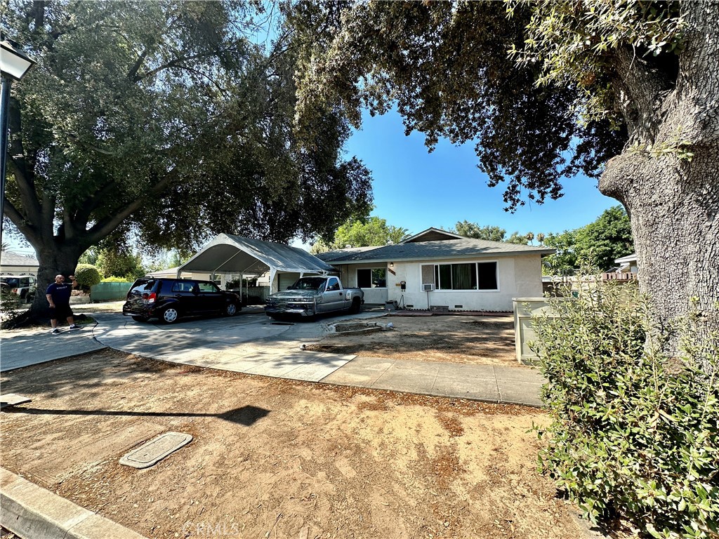 3484 Hiawatha Place, Riverside, CA 92501