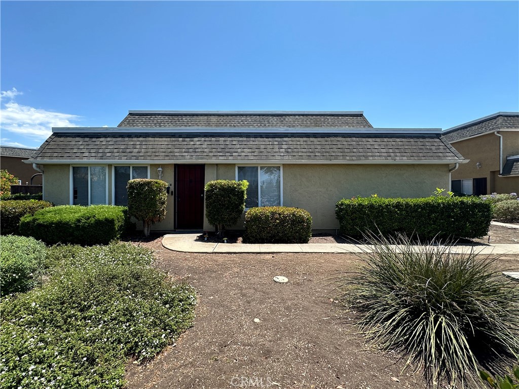 1156 Madera Lane, Vista, CA 92084